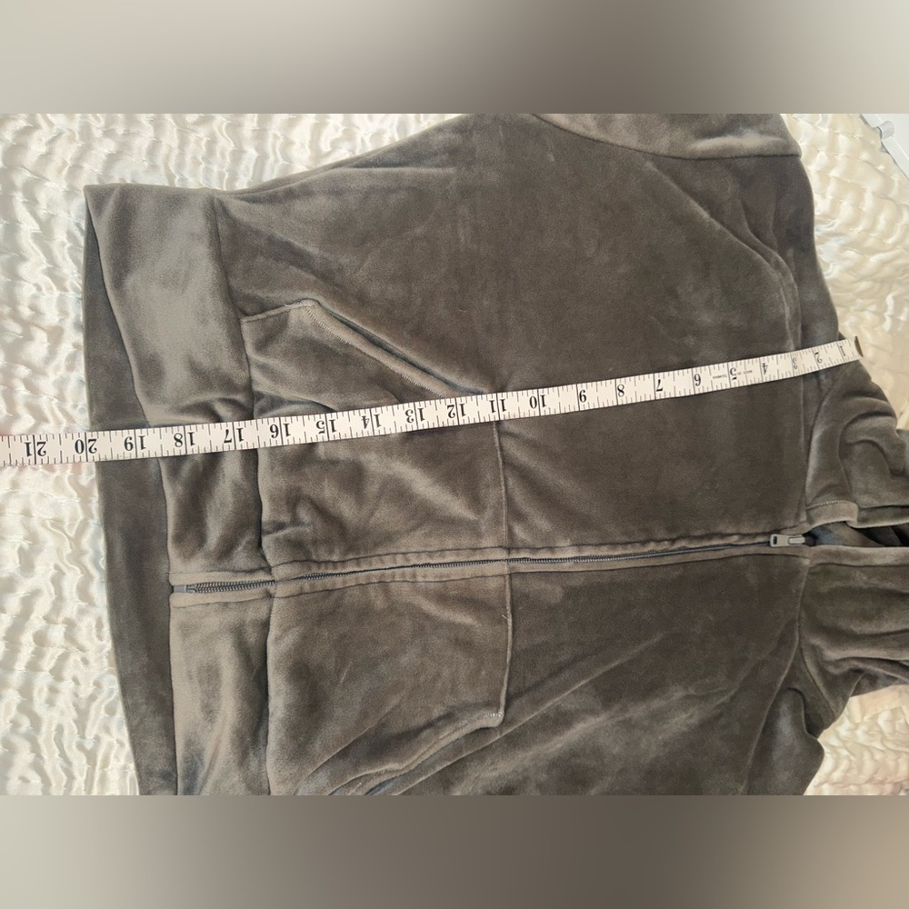 Skims velour hooded hoodie jacket cropped gunmetal grey sz. Large - Picture 7 of 7